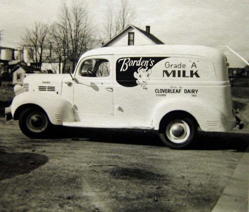 Cloverleaf Dairy Truck